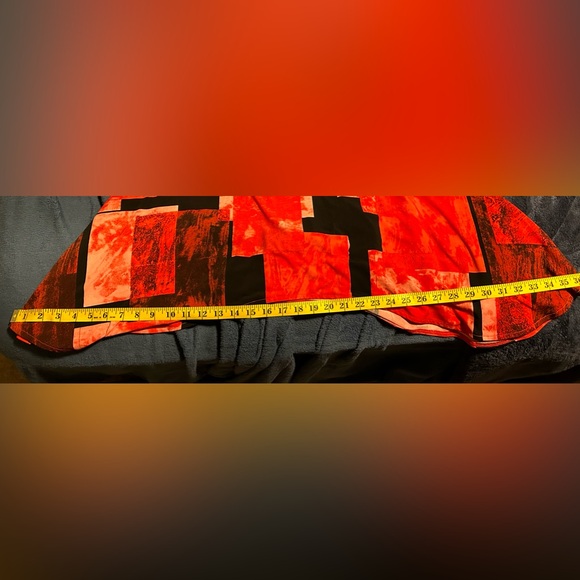 Alfani Red long sleeve tunic shirt. Women’s XL. Unique pattern. - Picture 4 of 5